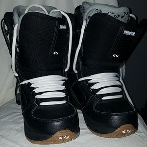 32 ThirtyTwo Snowboard Boots EXUS Sz 5